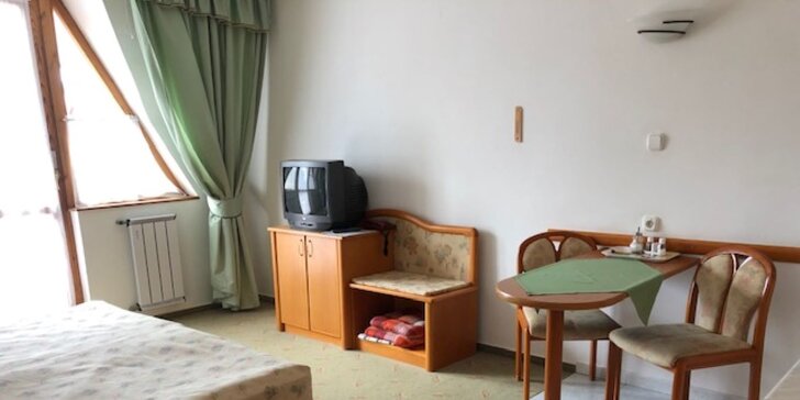 Za relaxem do Maďarska: hotel v Hevízu se snídaní a neomezeným wellness