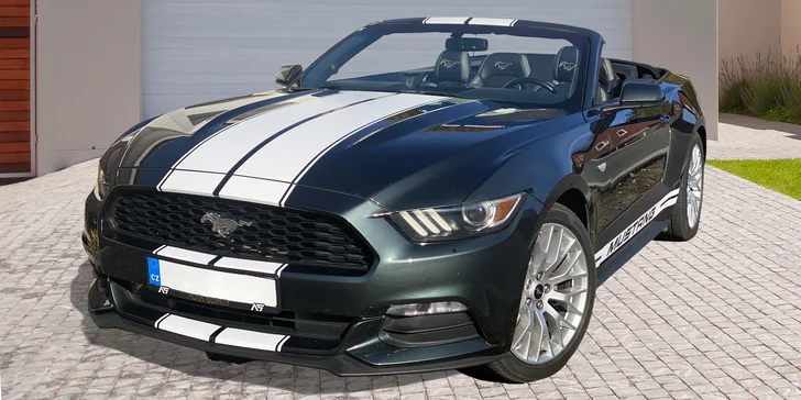 Ford Mustang Cabrio na 15 minut i 24 hodin včetně dálniční známky jako řidič či spolujezdec