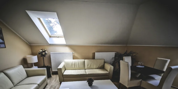 Romantický pobyt u Dunajské Stredy: snídaně i focení či jízda na koni