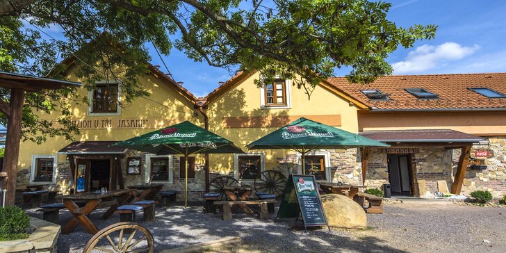 Relax u Znojma: návštěva Louckého kláštera, potěšení pro milovníky vína i kredit 800 Kč na jídlo