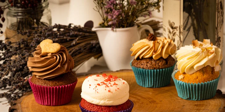 4x cupcake z brněnské Cupcakekárny: v nabídce i vegan a bezlepkové dortíky