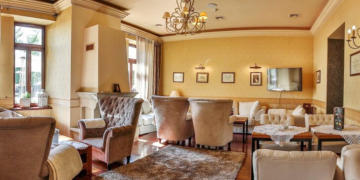 Romantika v historickém hotelu v Zakopaném: neomezený wellness a snídaně nebo polopenze