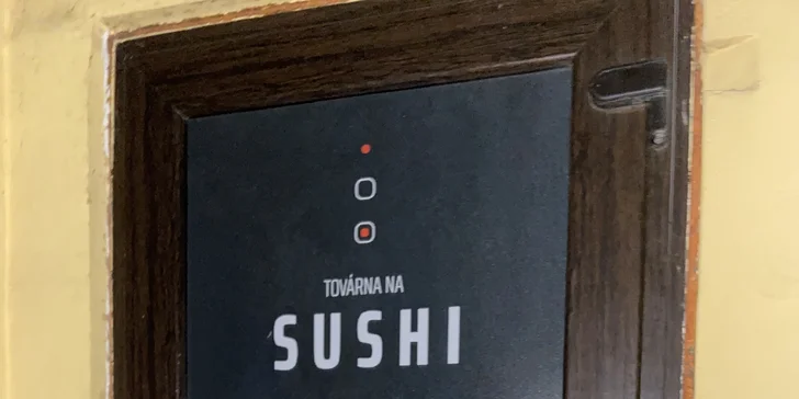 Sushi sety na odnos s sebou: 16, 18 a 34 kusů s avokádem, krevetami i lososem