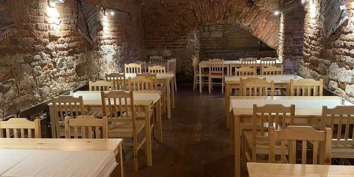 Slovenské speciality pro 1 či 2 osoby: all you can eat či gazdovské menu
