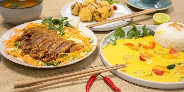 Thajské menu pro 1 či 2 osoby: polévka Tom Yum, křupavá kachna i dezert