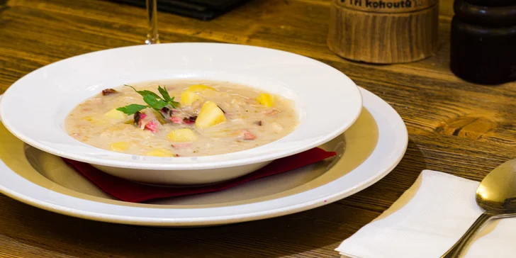 Čtyřchodové menu se steakem z lososa či hovězího pro 1 nebo 2 osoby