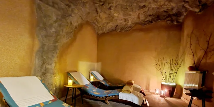 Relax uprostřed lesů: 3chodové menu, masáž nebo sauna a vířivka pro dva