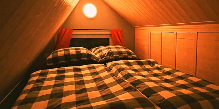 Odpočinek ve wellness domku s privátní vířivkou a finskou saunou pod Jizerkami