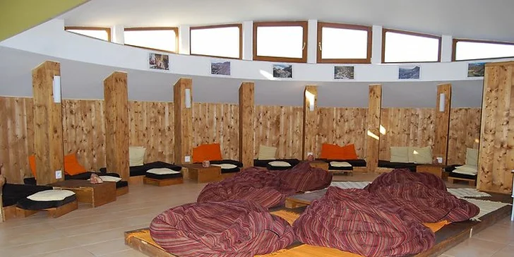 Pobyt na Dolní Moravě pro 3–6 výletníků s polopenzí i venkovním bazénem