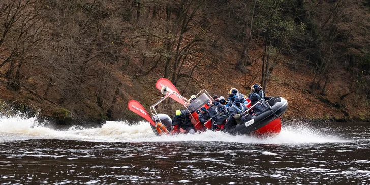 Adrenalin na Slapech: akrobatická jízda ve speciálním člunu až pro 10 osob