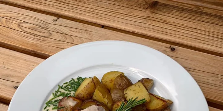 Jídlo a odpočinek: menu podle výběru a 2 hodiny v privátním wellness pro 2