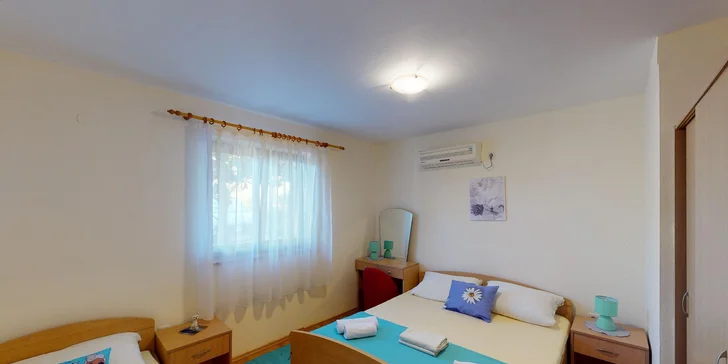 Dovolená v Chorvatsku: pobyt v apartmánu se snídaní v penzionu přímo na pláži