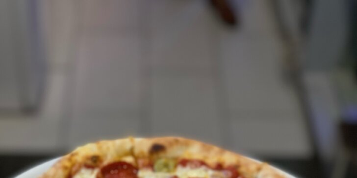 Itálie na Císařské louce: dvě pizzy podle výběru ze 4 druhů o průměru 33 cm