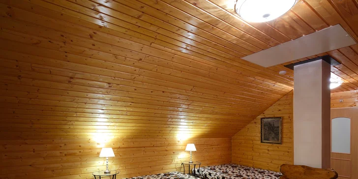 Rodinný pobyt ve srubu na westernovém ranči u Plzně