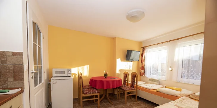 Jihočeský penzion mezi Českým Krumlovem a Třeboní: apartmány se snídaní