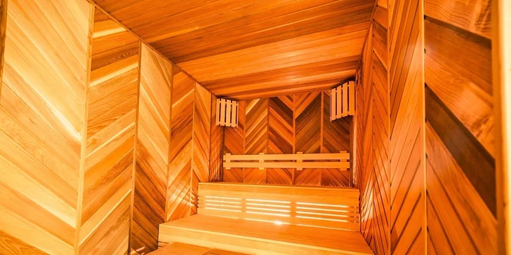 Relaxace v Trenčianských Teplicích: polopenze, sauny, bazén a další wellness
