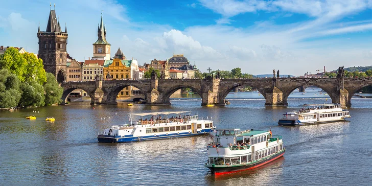 Jednodenní výlet: působivá Praha s plavbou po Vltavě a návštěvou Kutné Hory