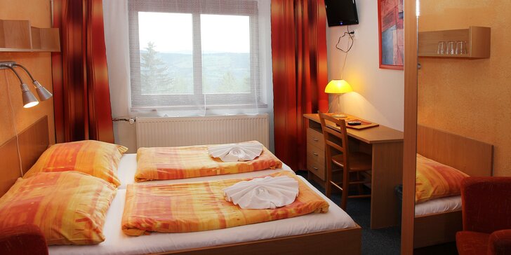 Aktivní dovolená v Krkonoších: hotel s polopenzí a třeba i s wellness