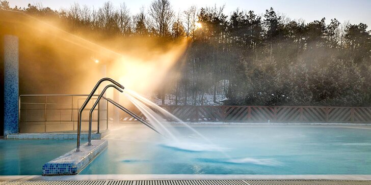 Pobyt nedaleko Egeru: wellness centrum s léčivou vodou, termální koupaliště, polopenze a zábava