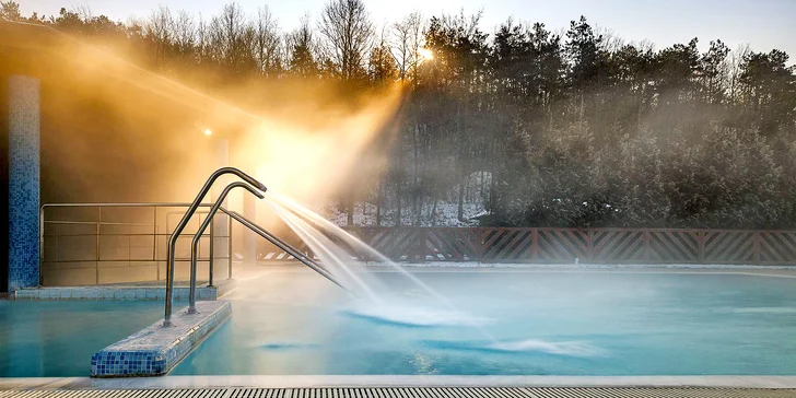 Pobyt nedaleko Egeru: wellness centrum s léčivou vodou, polopenze a zábava, 2 děti zdarma
