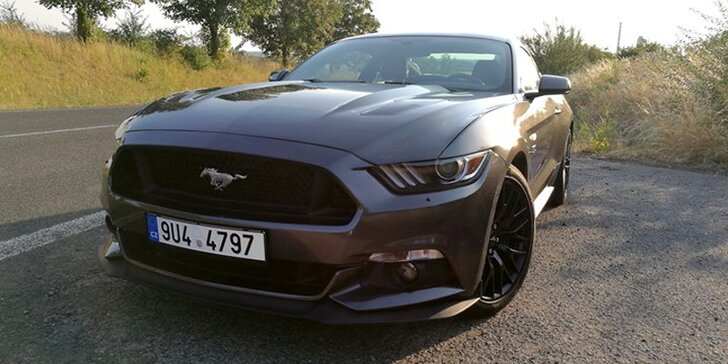 Jízda v Mustangu GT 5.0: až 60 min. spolujízdy či řízení i zapůjčení na den