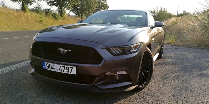 Jízda v Mustangu GT 5.0: 30 nebo 60 min. spolujízdy či řízení