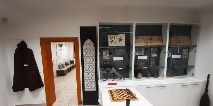 Vstupenka pro jednotlivce i celou rodinu na výstavu Příběh říčanského hradu