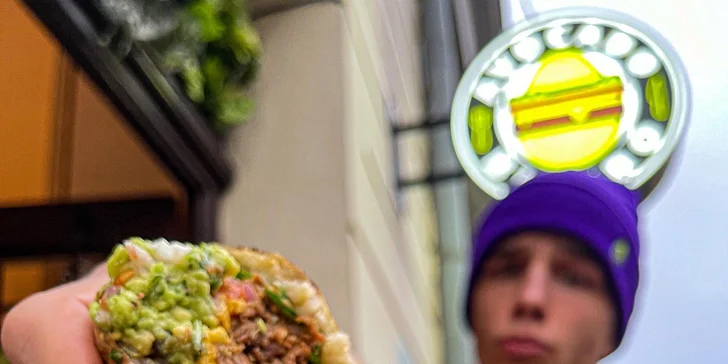 Burrito s avokádem a trhaným hovězím i domácí ice tea pro 1 nebo 2 osoby