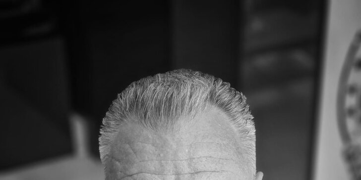 Péče v barbershopu: stříhání vlasů, úprava vousů i full servis od Dennyho