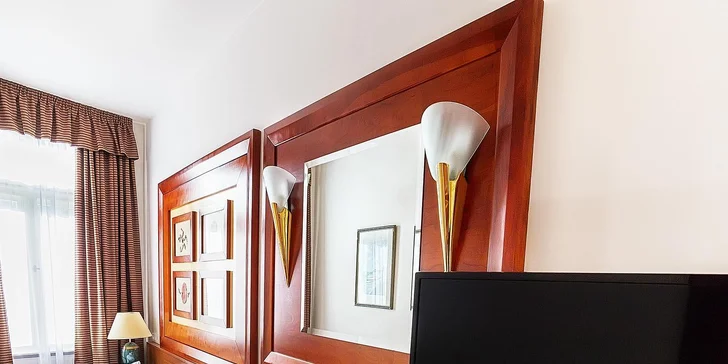 Pobyt ve 4* hotelu v Karlových Varech u Vřídelní kolonády se snídaní