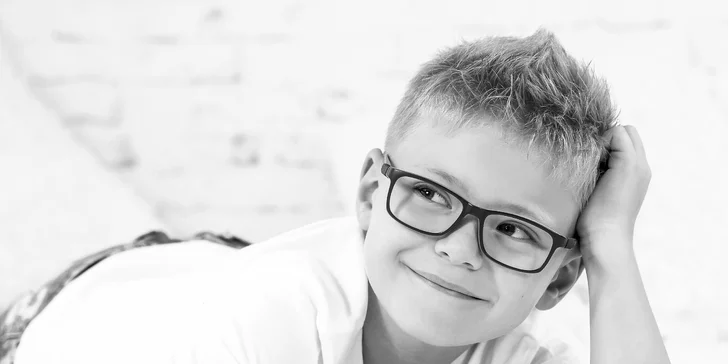 Profesionální a přátelské focení v ateliéru pro celou rodinu