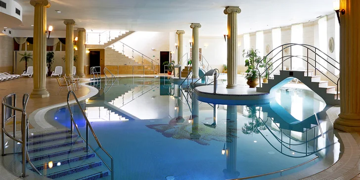 Pobyt v Karlových Varech s polopenzí, neomezeným wellness i koupelí