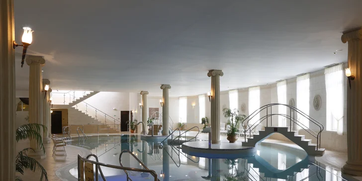 Pobyt v Karlových Varech s polopenzí, neomezeným wellness i koupelí