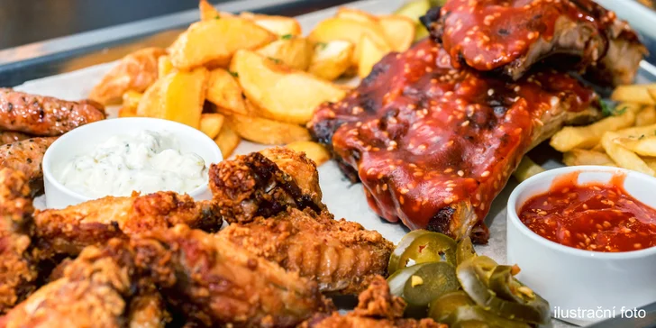 Až 3 kg masa: BBQ křidýlka i vepřová žebírka pro partu jedlíků