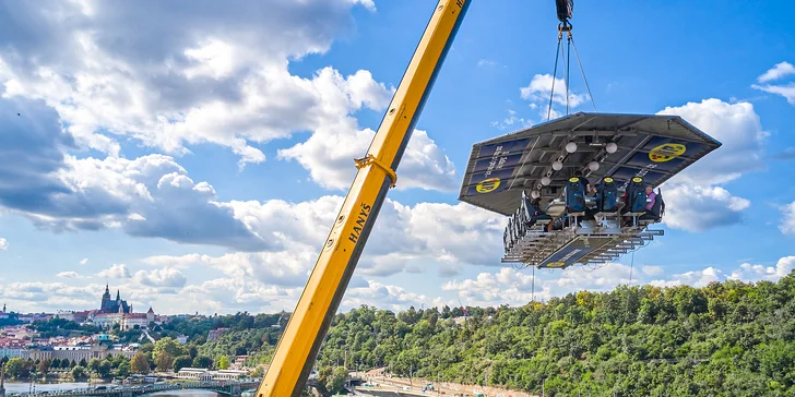 Premium Lunch in the Sky: 3chodové menu od kuchaře z Grandhotelu Pupp podávané v oblacích