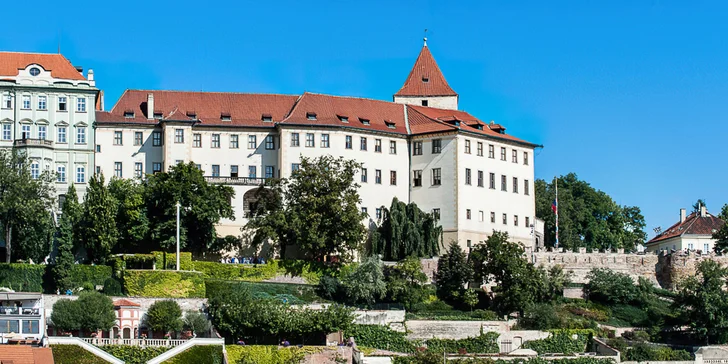 Prohlídka úchvatného Lobkowiczkého paláce pro dvě osoby