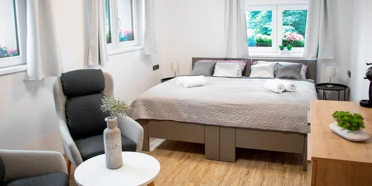 Dovolená na jihu Čech: hotel se snídaněmi, bazénem i privátním wellness