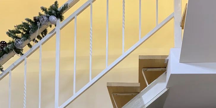 Ultrazvukové čištění pleti, anti-age peeling nebo omlazující kúra dle výběru