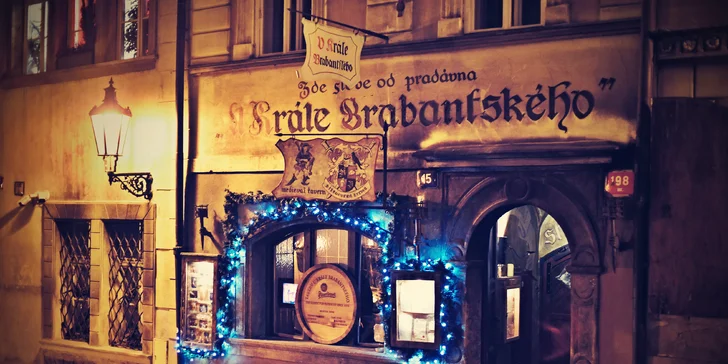 Hromada masa, domácí chléb, pivo a 3 hodiny zábavy ve středověké krčmě