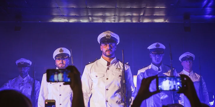 3hodinová show vymakaných těl: žhavé vystoupení pánské skupiny Men4Queen v Liberci