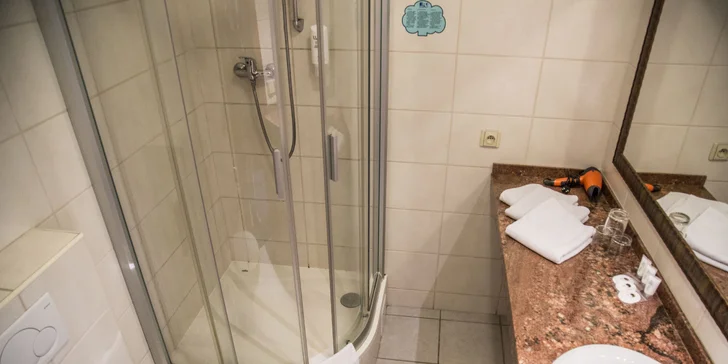 Luxusní 4* romantika v kouzelné lokalitě s privátním wellness a polopenzí