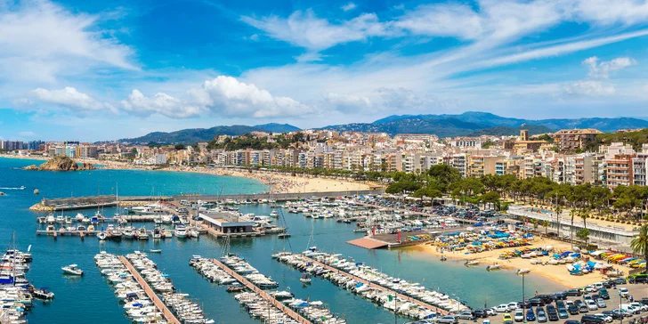 Španělská Costa Brava: zájezd pro rodiče s dětmi s táborovým programem a plnou penzí