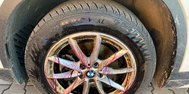 Auto jako nové: Rozleštění 1 dílu či celé karoserie, světlometů nebo aplikace ochrany laku
