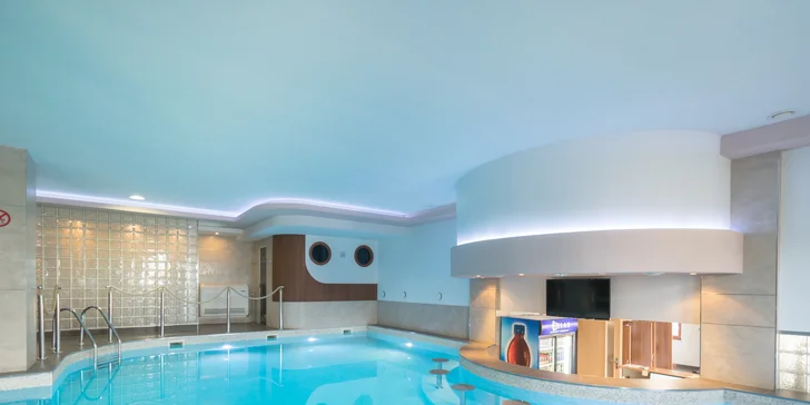 Ve všední dny za relaxací: pobyt ve Vinařství U Kapličky s wellness a vínem