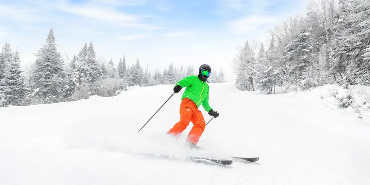 Jednodenní lyžování v Polských Krkonoších: doprava busem do oblíbeného střediska Ski Arena Szrenica
