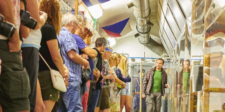 Navštivte atomový bunkr: 100min. vycházka s výkladem a návštěvou bunkru