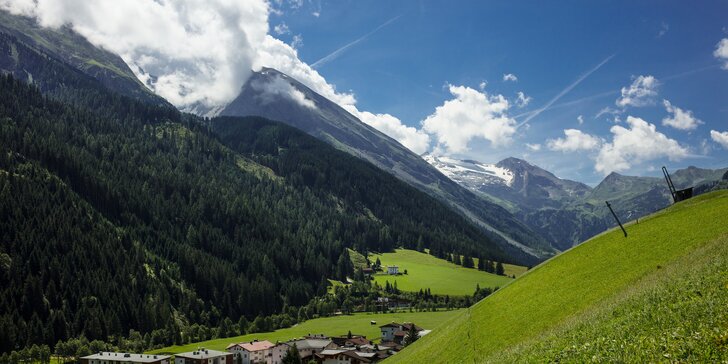 Aktivní odpočinek v Tyrolsku: hotel s polopenzí kousek od ledovce Hintertux