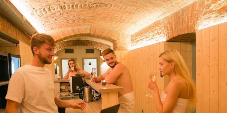 Jednorázový vstup do veřejné sauny: 90 min. saunování, domácí limonáda, ovoce