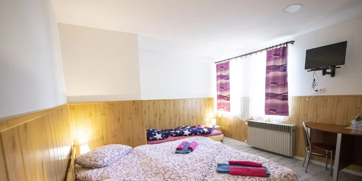 Relax v rodinném penzionu v Jizerských horách: snídaně i polopenze
