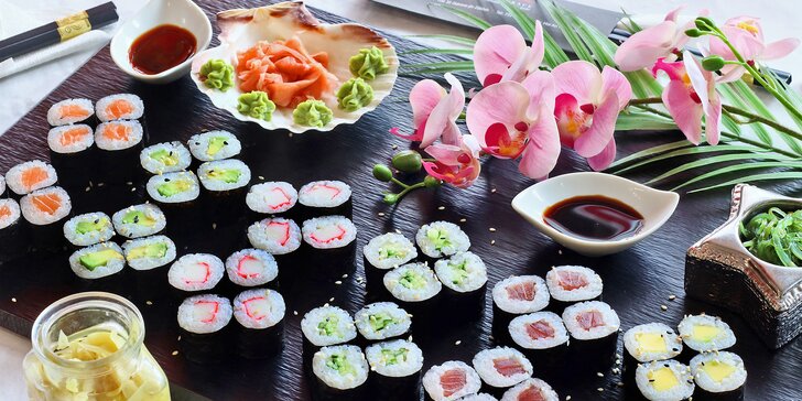 Sushi sety se 40 až 56 kousky: maki, nigiri, tempura i speciální smažené rolky